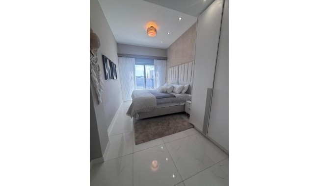 Segunda mano - Villa - Villamartín - Pau 8