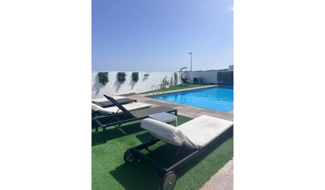 Segunda mano - Villa - Villamartín - Pau 8