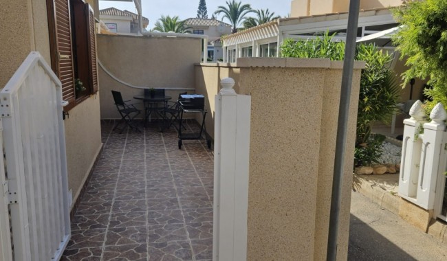 Sprzedaż - Apartament - Orihuela costa - Playa Flamenca