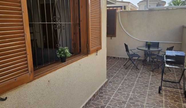 Sprzedaż - Apartament - Orihuela costa - Playa Flamenca