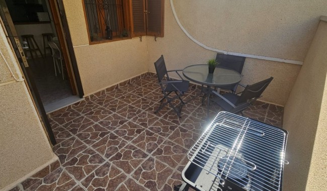 Sprzedaż - Apartament - Orihuela costa - Playa Flamenca