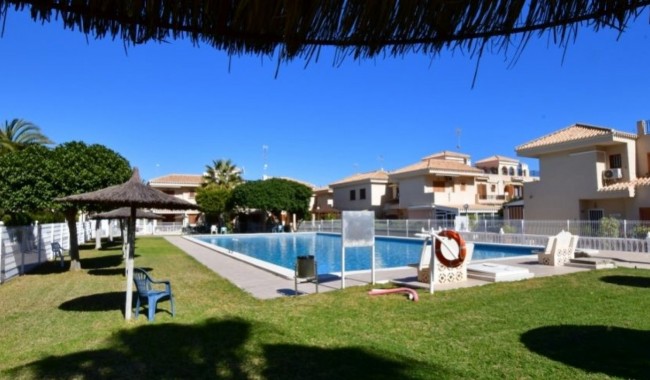Sprzedaż - Apartament - Orihuela costa - Playa Flamenca