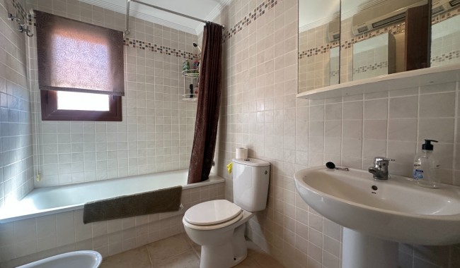 Sprzedaż - Apartament - Torrevieja - Aguas Nuevas