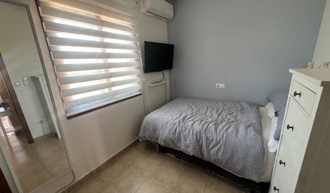 Sprzedaż - Apartament - Torrevieja - Aguas Nuevas