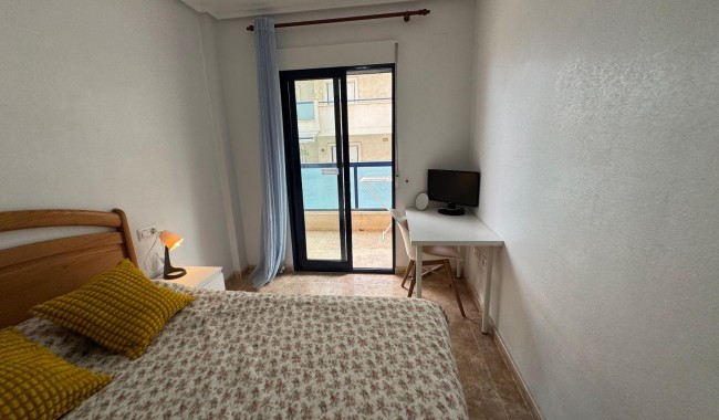 Resale - Apartment - Orihuela Costa - Cabo Roig