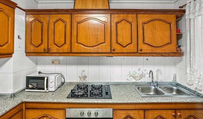 Resale - Apartment - Torrevieja - Playa de los Locos