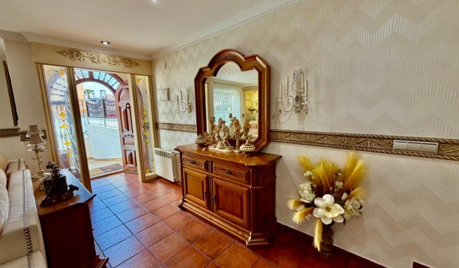 Resale - Semi-detached - Orihuela Costa - La Zenia