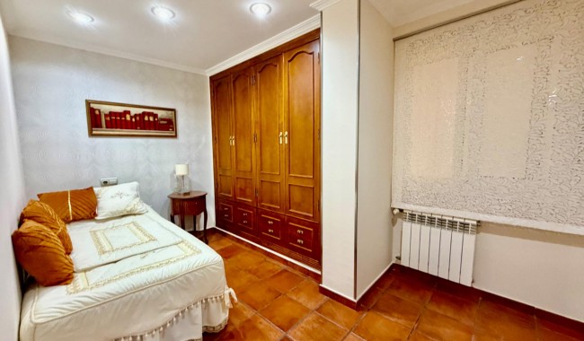 Resale - Semi-detached - Orihuela Costa - La Zenia