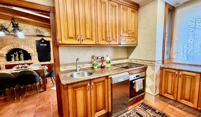Resale - Semi-detached - Orihuela Costa - La Zenia
