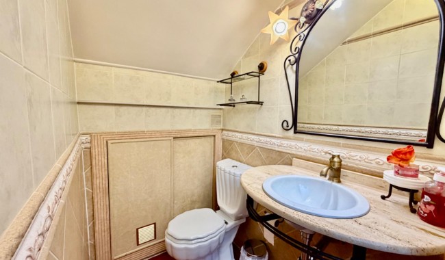 Resale - Semi-detached - Orihuela Costa - La Zenia