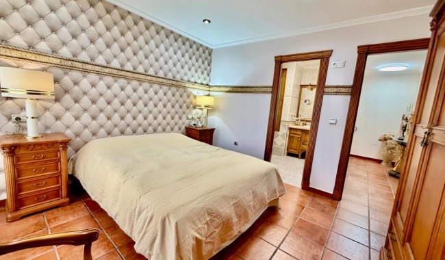 Resale - Semi-detached - Orihuela Costa - La Zenia