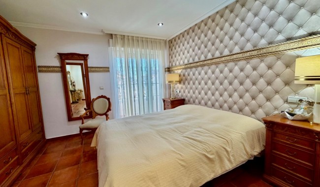 Resale - Semi-detached - Orihuela Costa - La Zenia