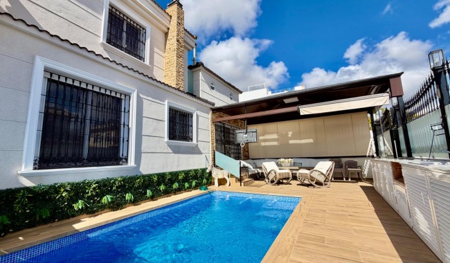 Resale - Semi-detached - Orihuela Costa - La Zenia