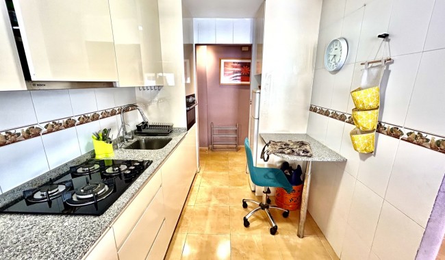 Resale - Apartment - Torrevieja