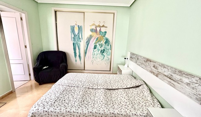 Resale - Apartment - Torrevieja