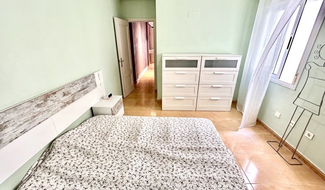 Resale - Apartment - Torrevieja