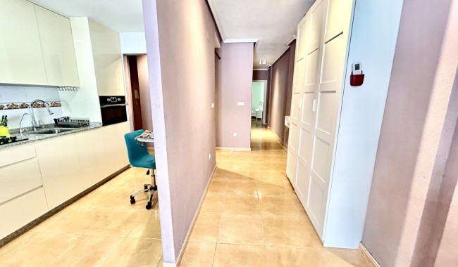 Resale - Apartment - Torrevieja