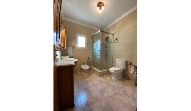 Resale - Villa - Orihuela - La Zenia