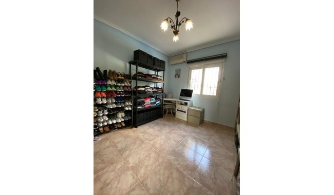 Resale - Villa - Orihuela - La Zenia