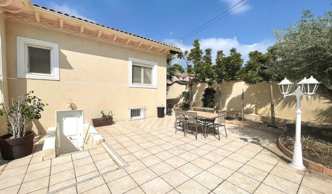 Segunda mano - Villa - Ciudad Quesada/Rojales - Central Quesada