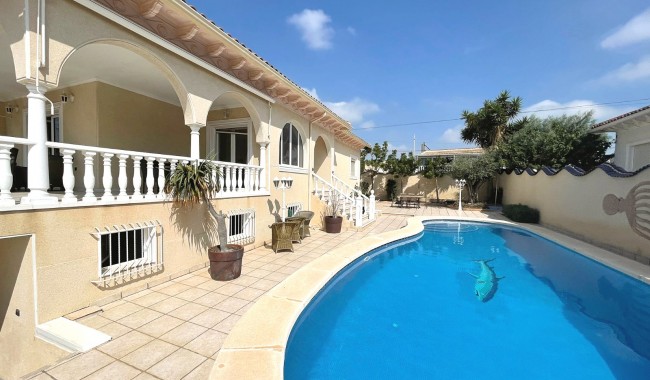 Segunda mano - Villa - Ciudad Quesada/Rojales - Central Quesada