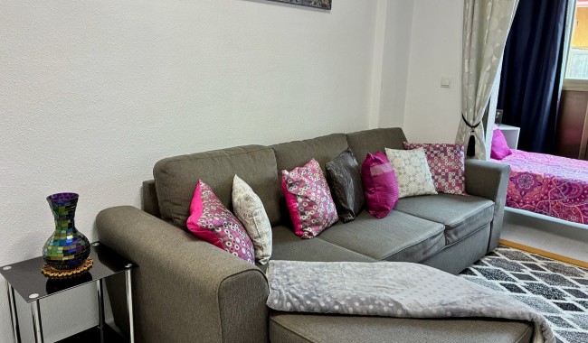 Resale - Apartment - Torrevieja - San Luis