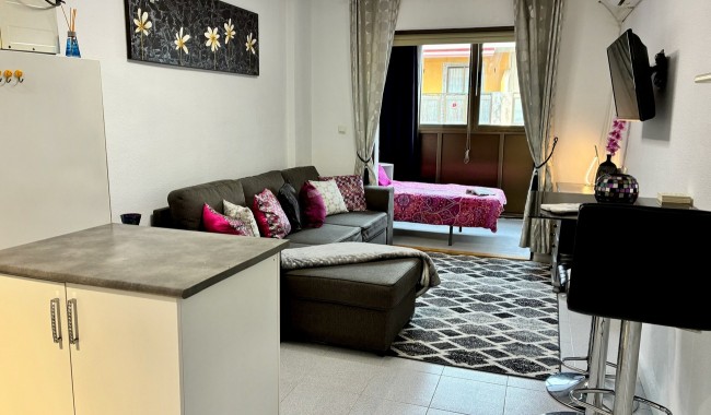 Resale - Apartment - Torrevieja - San Luis