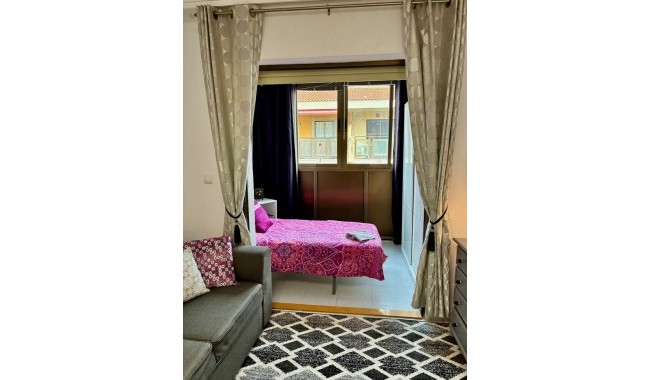 Resale - Apartment - Torrevieja - San Luis