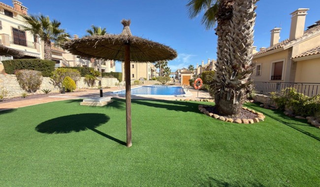 Brukt - Bungalow - Algorfa - La Finca golf