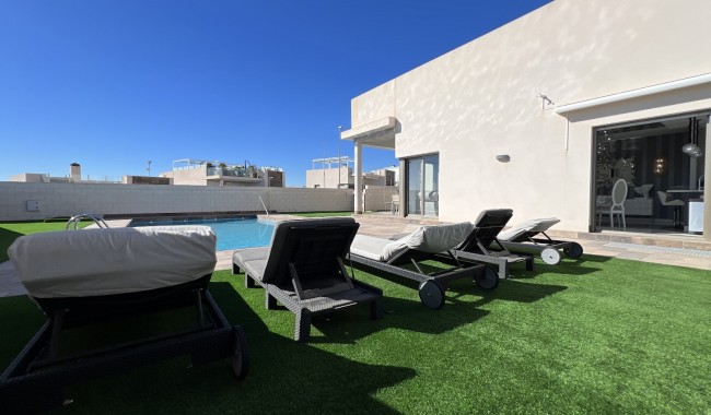 Segunda mano - Villa - Orihuela Costa - Orihuela costa