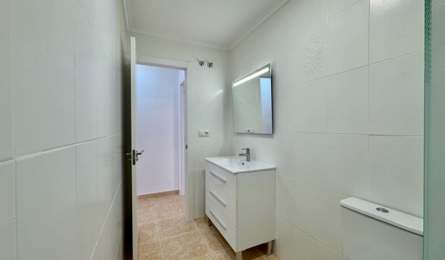 Sprzedaż - Apartament - Torrevieja - Centro