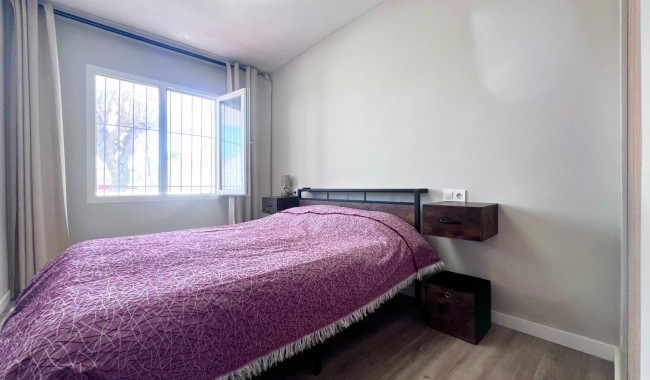 Sprzedaż - Bungalow - Orihuela costa - La Regia