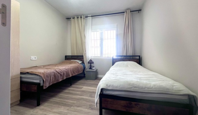 Sprzedaż - Bungalow - Orihuela costa - La Regia