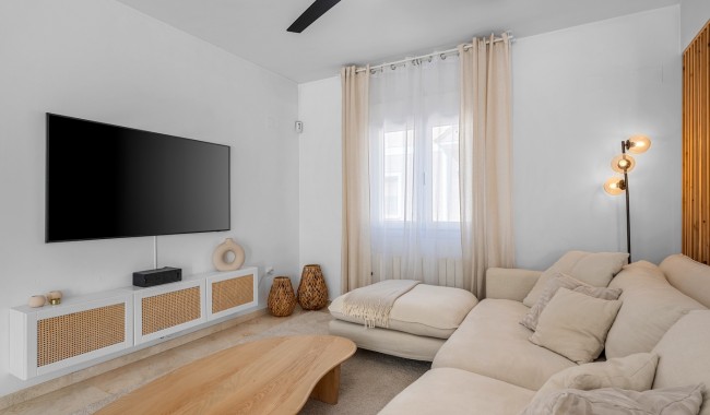 Resale - Townhouse - Alicante - Playa San Juan