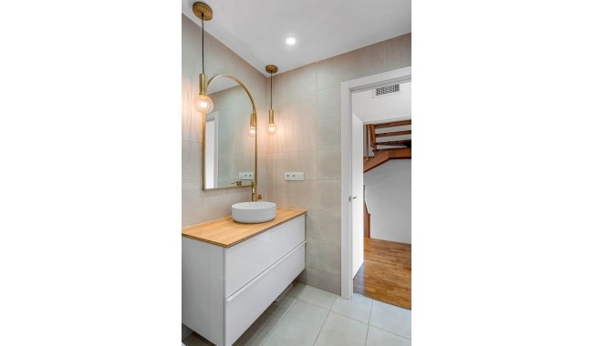 Resale - Townhouse - Alicante - Playa San Juan