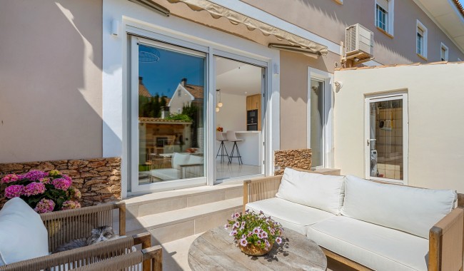 Resale - Townhouse - Alicante - Playa San Juan