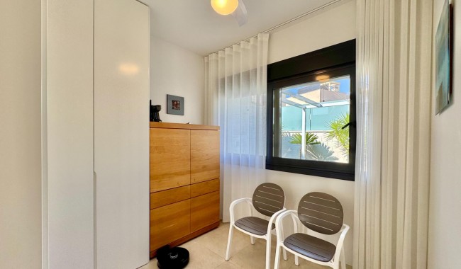 Begagnad - Villa - San Miguel de Salinas - Bellavista