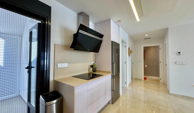 Begagnad - Villa - San Miguel de Salinas - Bellavista