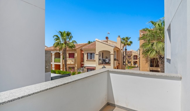 Resale - Villa - Torrevieja