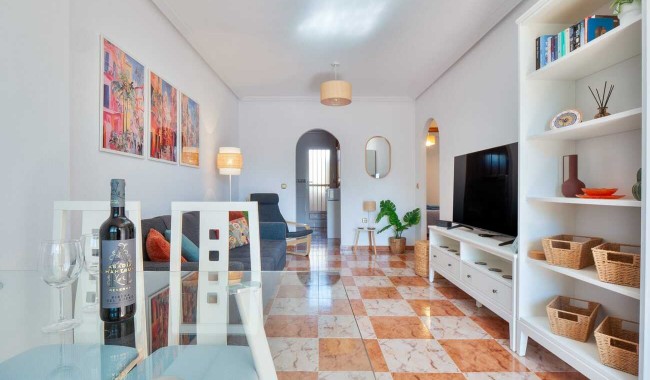 Resale - Apartment - Villamartín - Pinada Golf 1