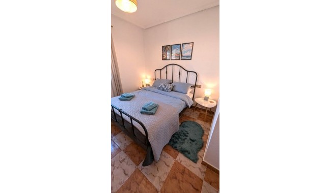 Resale - Apartment - Villamartín - Pinada Golf 1