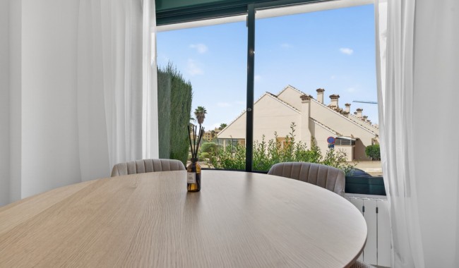 Sprzedaż - Apartament - Orihuela costa - Dehesa de Campoamor