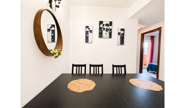 Sprzedaż - Apartament - Torrevieja - Playa de los locos