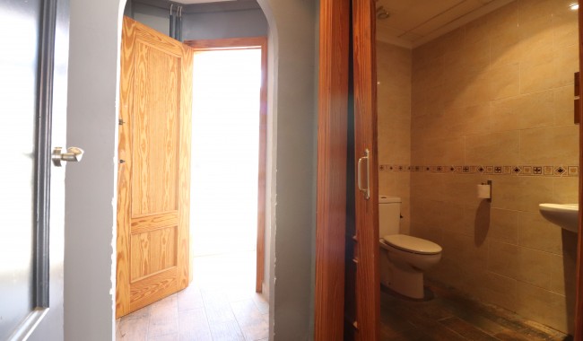 Segunda mano - Local comercial - Algorfa - La Finca Golf Resort