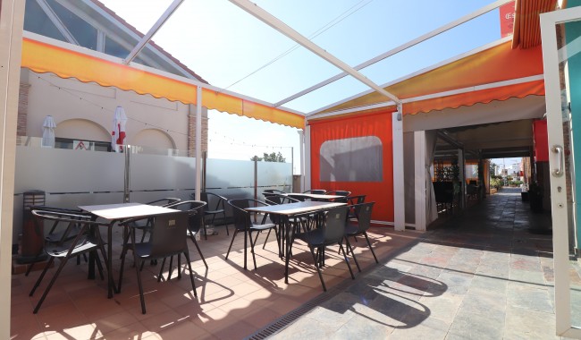 Segunda mano - Local comercial - Algorfa - La Finca Golf Resort