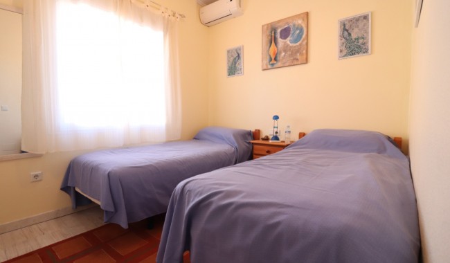 Resale - Villa - Benijófar - Benimar II