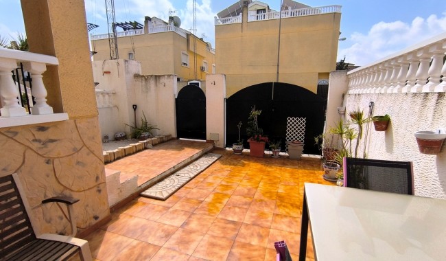 Sprzedaż - Kamienica - Orihuela - Orihuela Costa