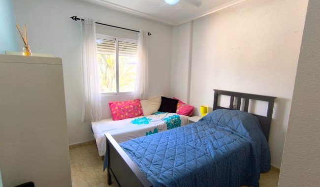 Sprzedaż - Kamienica - Orihuela - Orihuela Costa