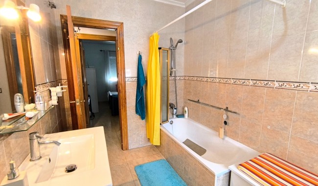 Sprzedaż - Kamienica - Orihuela - Orihuela Costa