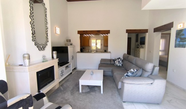 Resale - Bungalow - Algorfa